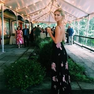 Meet your Posher, Magdalena